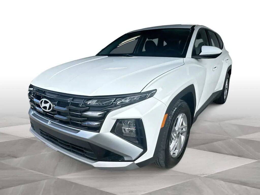 2026 Hyundai TUCSON SE — photo 1 of 13