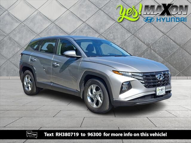 2024 Hyundai TUCSON SE