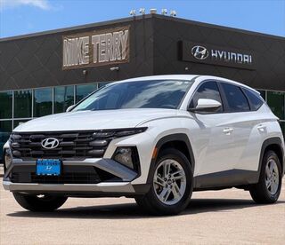 2025 Hyundai TUCSON SE — photo 1 of 13