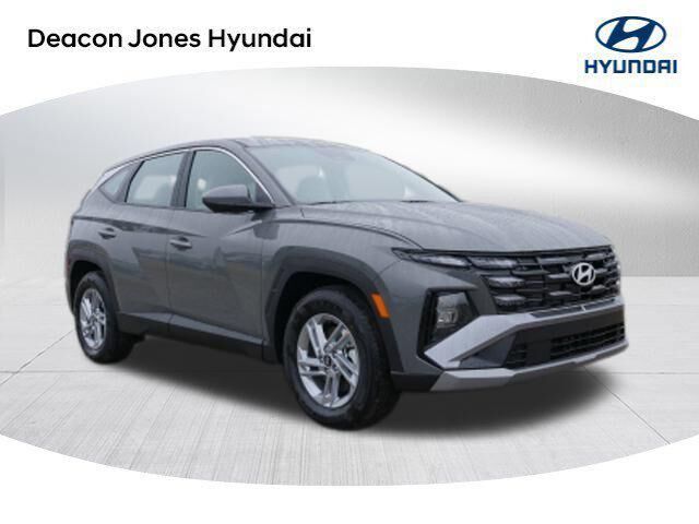 2026 Hyundai TUCSON SE — photo 1 of 13