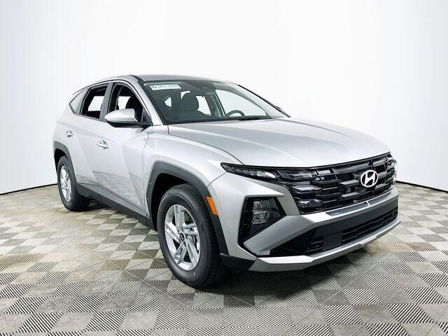 2026 Hyundai TUCSON SE — photo 1 of 13