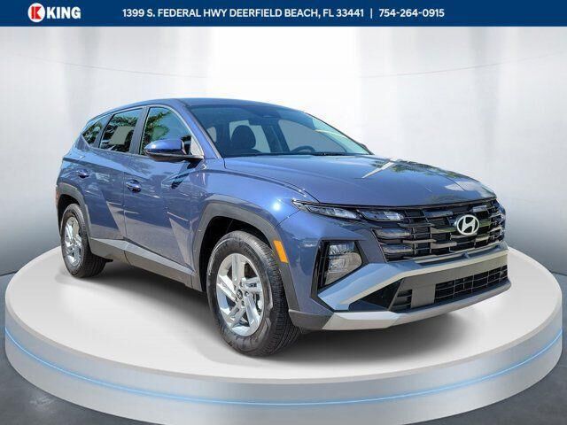 2026 Hyundai TUCSON SE