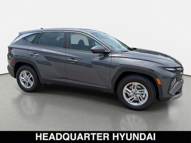 2026 Hyundai TUCSON SE — photo 1 of 13