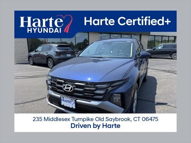 2026 Hyundai TUCSON SE