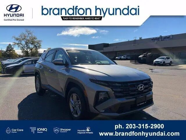 2026 Hyundai TUCSON SE