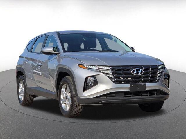 2024 Hyundai TUCSON SE
