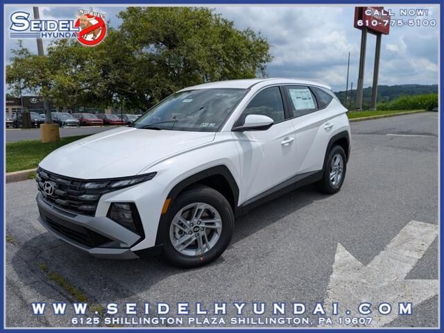 2025 Hyundai TUCSON SE