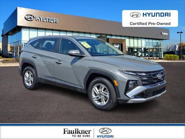 2025 Hyundai TUCSON SE