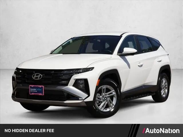 2026 Hyundai TUCSON SE