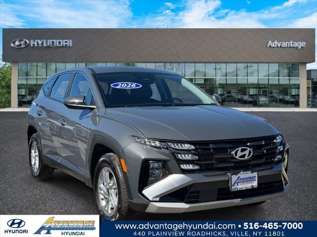 2026 Hyundai TUCSON SE