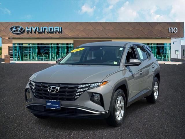 2024 Hyundai TUCSON SE — photo 1 of 39