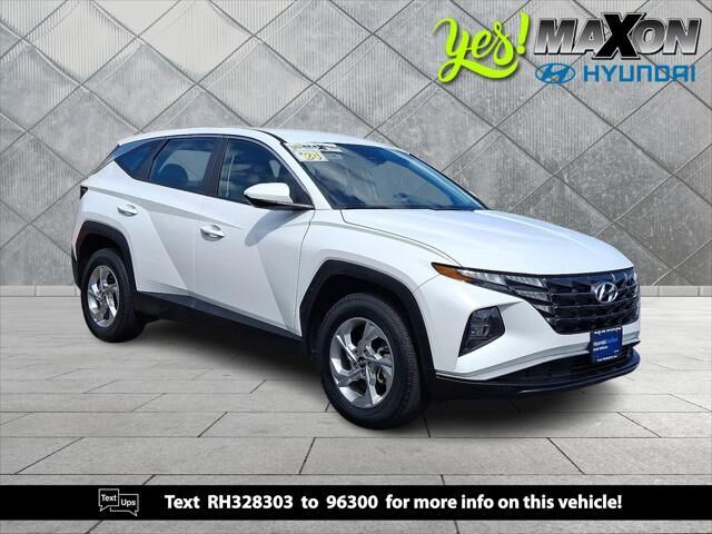 2024 Hyundai TUCSON SE