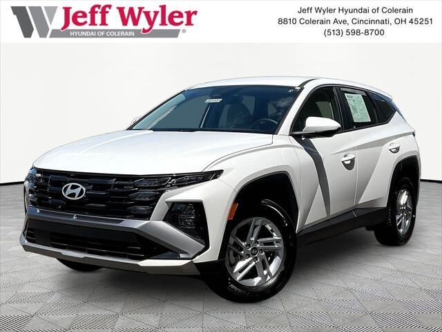 2026 Hyundai TUCSON SE