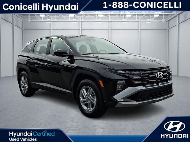 2025 Hyundai TUCSON SE