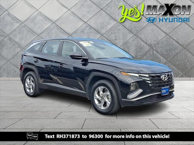 2024 Hyundai TUCSON SE