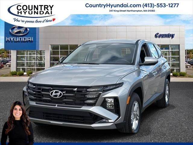 2026 Hyundai TUCSON SE — photo 1 of 13