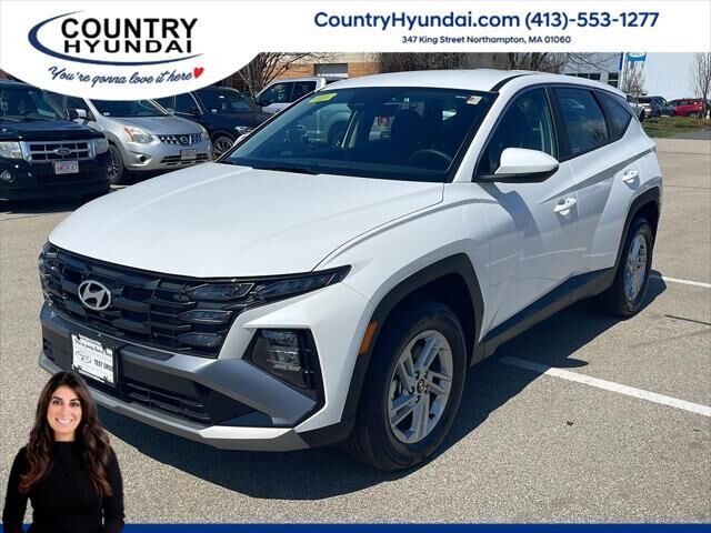 2025 Hyundai TUCSON SE — photo 1 of 13