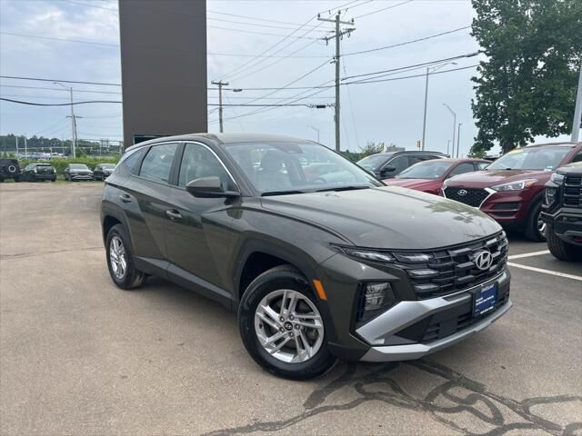 2025 Hyundai TUCSON SE — photo 1 of 26
