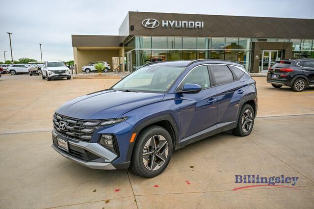 2025 Hyundai TUCSON SEL — photo 1 of 13