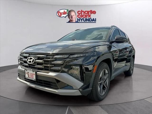 2025 Hyundai TUCSON SEL — photo 1 of 22