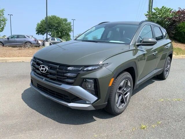 2025 Hyundai TUCSON SEL — photo 1 of 13