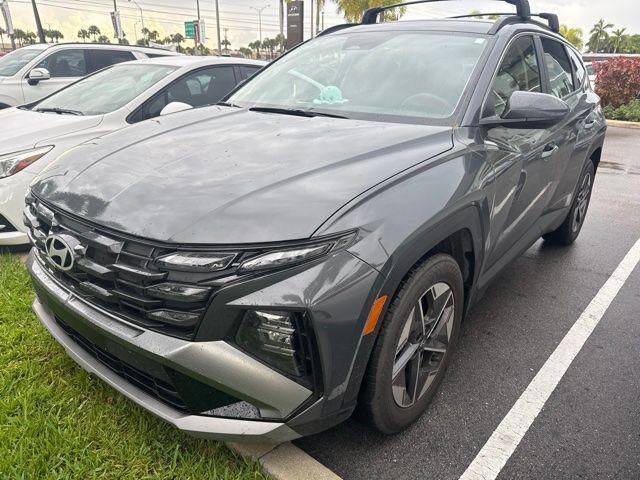 2025 Hyundai TUCSON SEL — photo 1 of 13