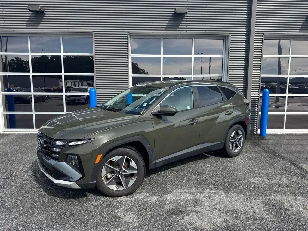 2025 Hyundai TUCSON SEL — photo 1 of 10