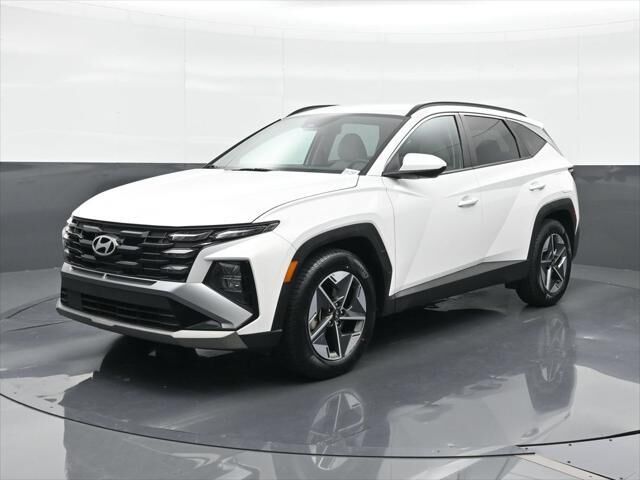 2025 Hyundai TUCSON SEL — photo 1 of 13