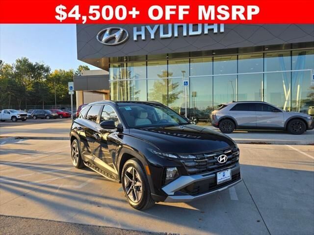 2025 Hyundai TUCSON SEL