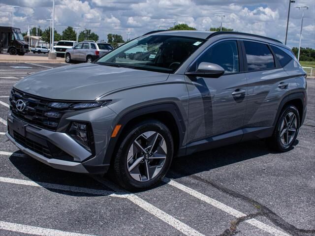 2025 Hyundai TUCSON SEL — photo 1 of 16