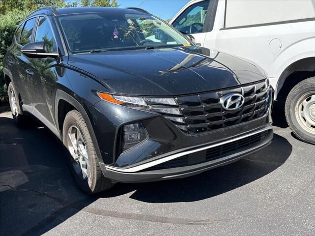 2023 Hyundai TUCSON SEL — photo 1 of 4
