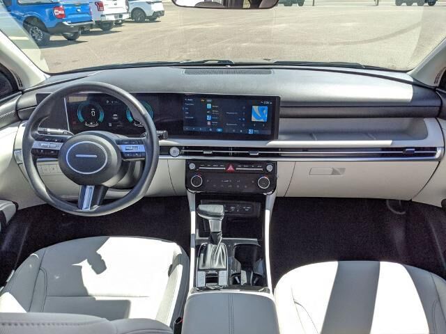2025 Hyundai TUCSON SEL — photo 1 of 37