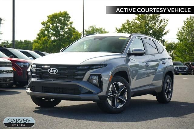 2025 Hyundai TUCSON SEL — photo 1 of 13