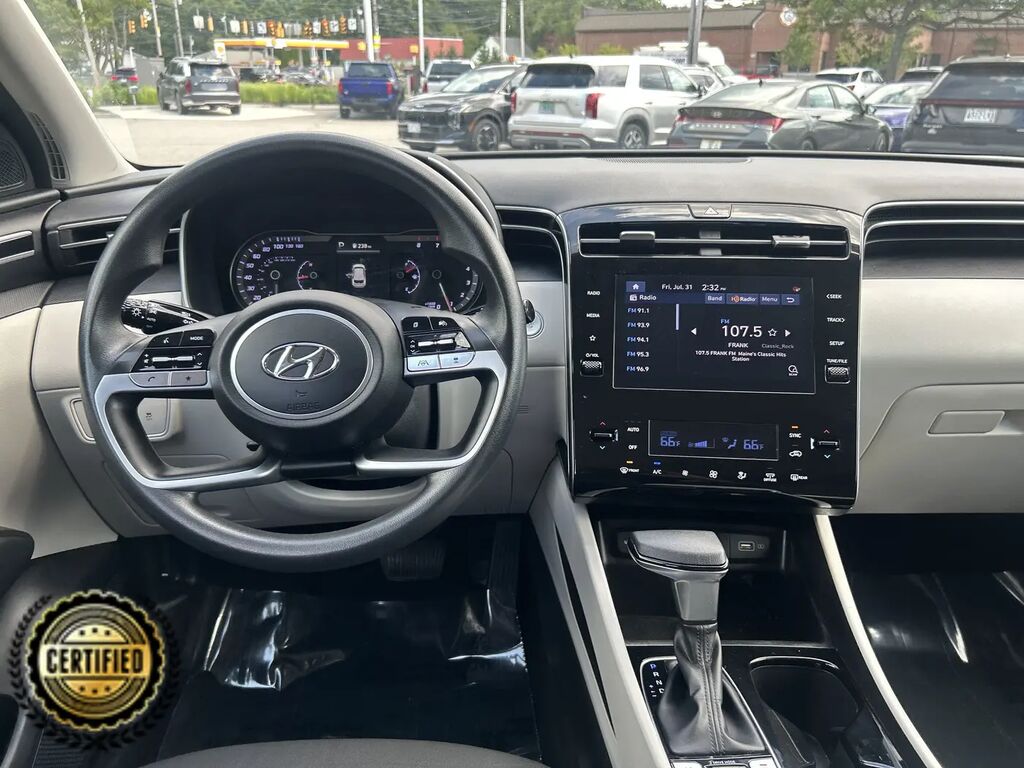 2024 Hyundai TUCSON SEL — photo 1 of 17