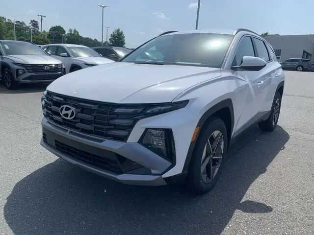 2025 Hyundai TUCSON SEL — photo 1 of 13