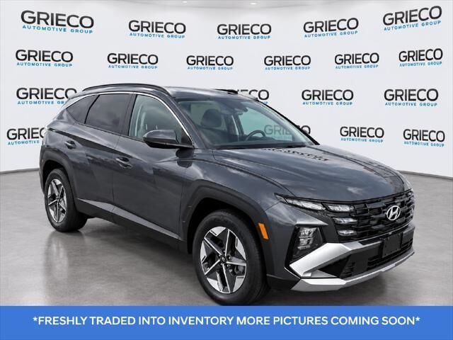 2025 Hyundai TUCSON SEL — photo 1 of 4