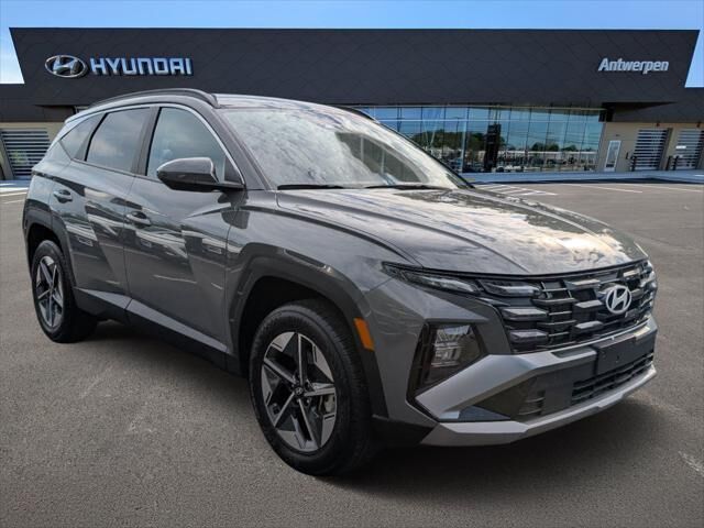 2025 Hyundai TUCSON SEL — photo 1 of 13