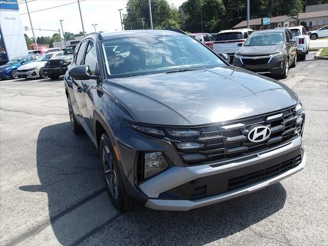 2025 Hyundai TUCSON SEL — photo 1 of 11