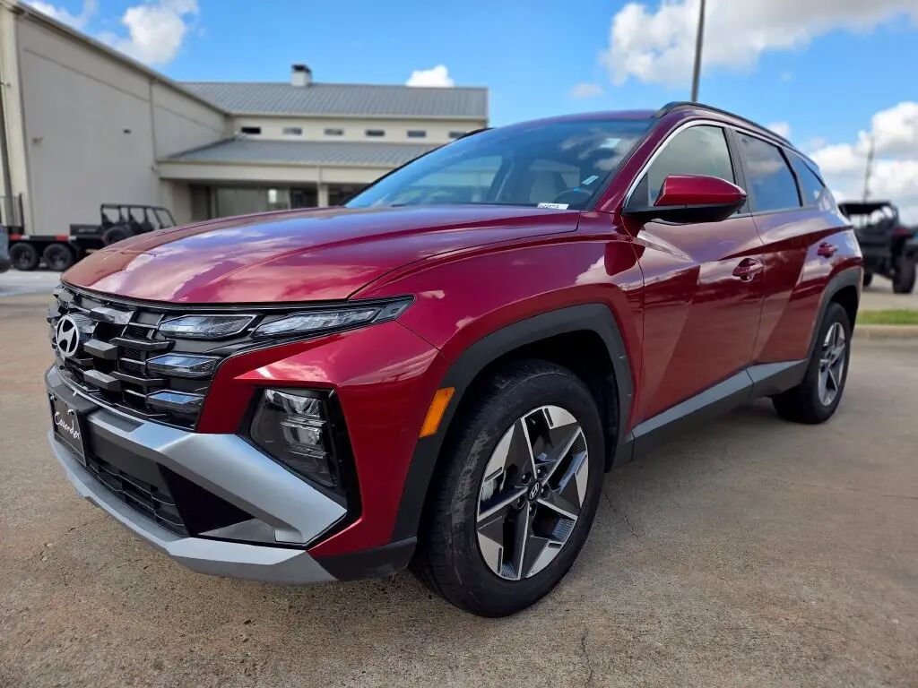 2025 Hyundai TUCSON SEL — photo 1 of 13