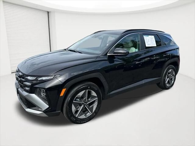 2025 Hyundai TUCSON SEL — photo 1 of 74