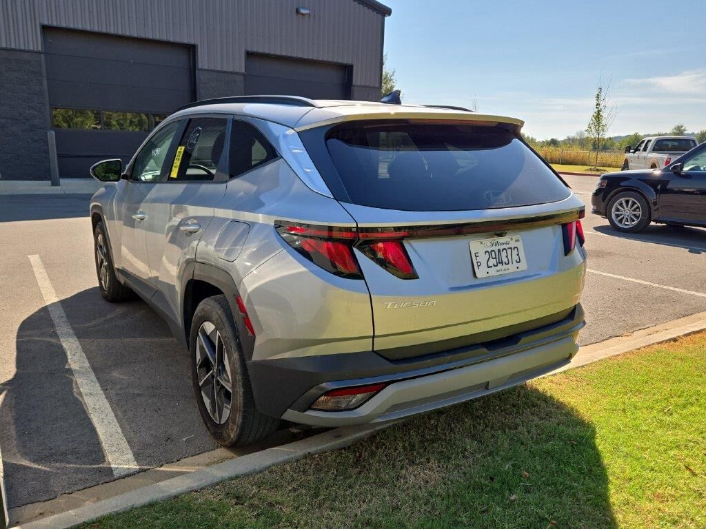 2025 Hyundai TUCSON SEL — photo 1 of 12