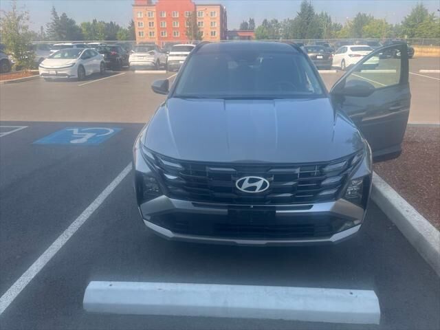 2025 Hyundai TUCSON SEL — photo 1 of 2