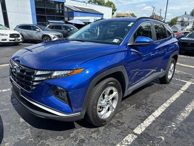 2024 Hyundai TUCSON SEL — photo 1 of 8