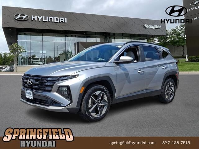 2025 Hyundai TUCSON SEL — photo 1 of 18