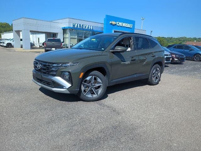 2025 Hyundai TUCSON SEL — photo 1 of 18