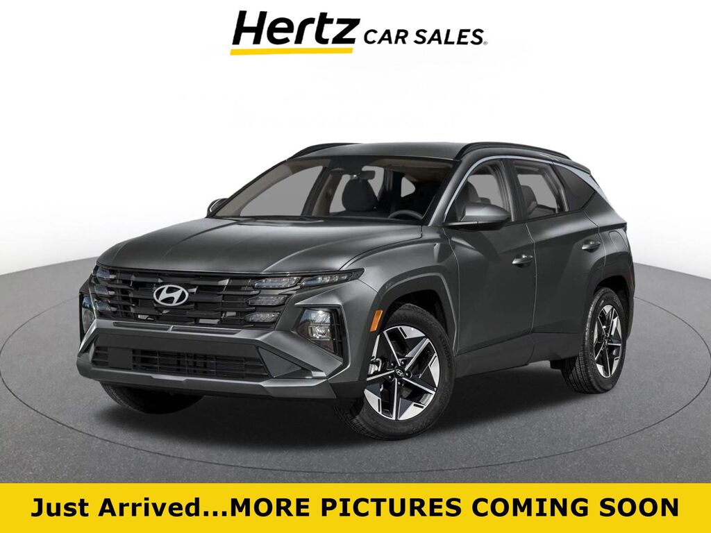 2025 Hyundai Tucson SEL — photo 1 of 17