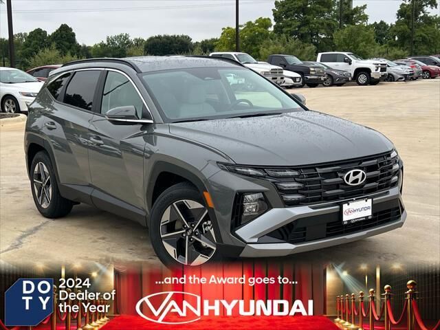 2026 Hyundai TUCSON SEL Premium — photo 1 of 13
