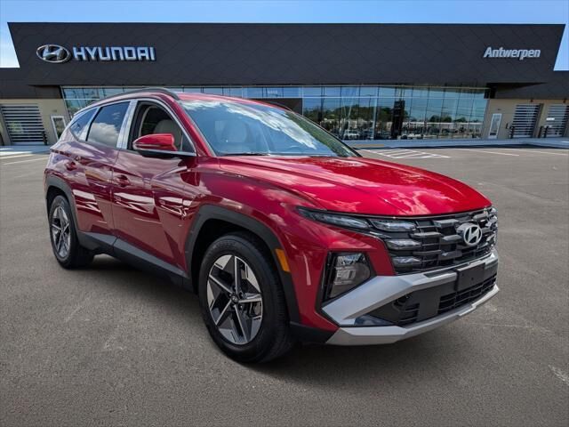 2025 Hyundai TUCSON SEL Convenience — photo 1 of 14