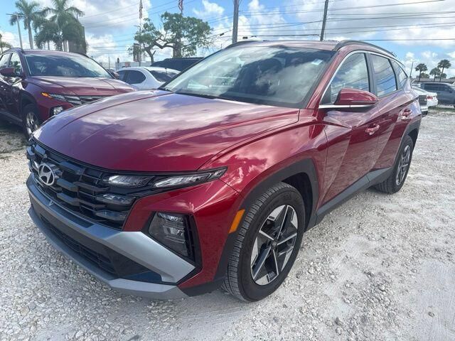 2025 Hyundai TUCSON SEL Convenience — photo 1 of 13
