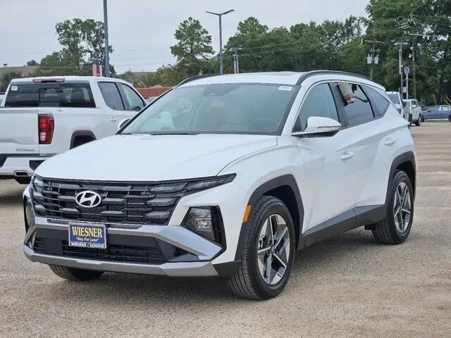 2025 Hyundai TUCSON SEL Convenience — photo 1 of 15